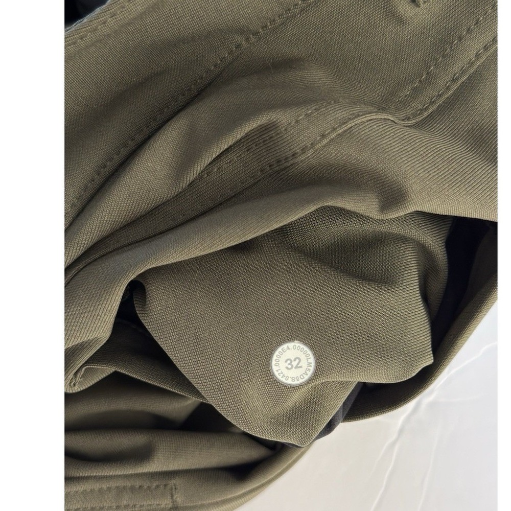 Lululemon Mens Pants Olive Green Size 32 Commission Slim Fit Golf  Commuter - Picture 5 of 8